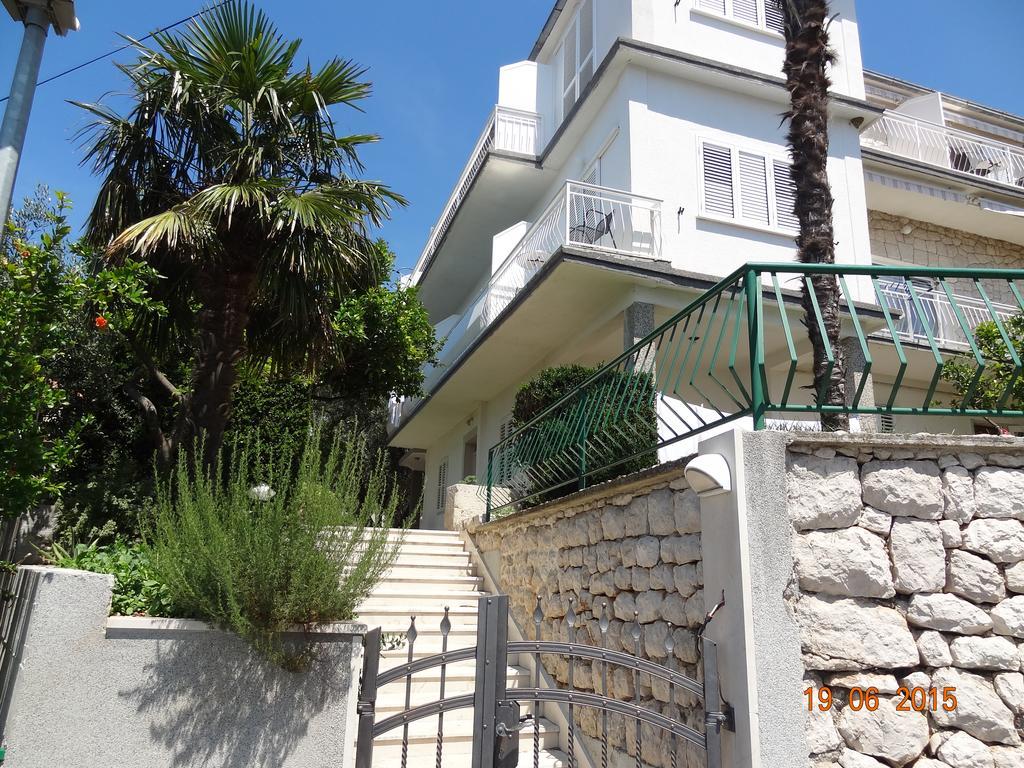 Apartments Klaricic Zivogosce Luaran gambar